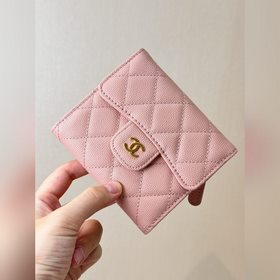 CHANEL 82288, доступно в семи цветах