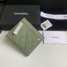 CHANEL Классический короткий кошелек с тремя складками, модель A