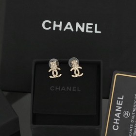 Chanel серьги-гвоздики, точная копия оригинала, высококачественна