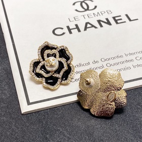 Chanel Черная камелия, серьги с бриллиантами. Идентичные оригинал
