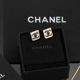 Квадратные серьги Chanel, роскошный стиль, великолепный и красивы