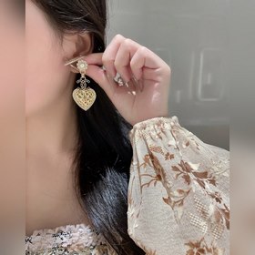 Chanel Сердце с ромбовидным узором и черными бриллиантами в форме