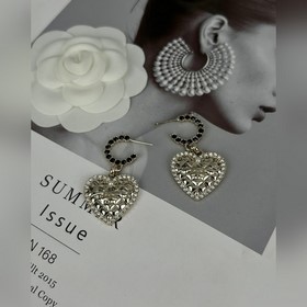 Chanel Серьги с черными бриллиантами в форме ромбов