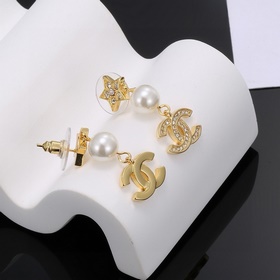 Chanel Звездные серьги-гвоздики, точная копия оригинала, высокока