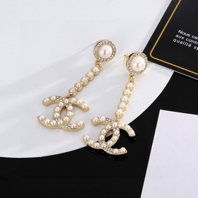 Chanel серьги-гвоздики, точная копия оригинала, высококачественна
