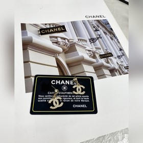 Chanel Простые серьги-гвоздики с подвесками в форме буквы C, полн