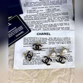 Chanel Черные эмалевые серьги-подвески с буквой C
