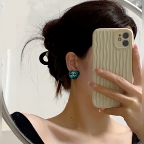 Chanel буквы C в форме сердца, весна-лето, новые цветные серьги. 
