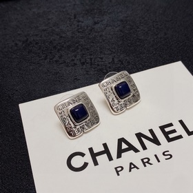 Chanel Small Double C Letter Kangpeng Series Vintage Antique Earr