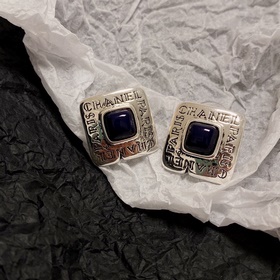 Chanel Small Double C Letter Kangpeng Series Vintage Antique Earr