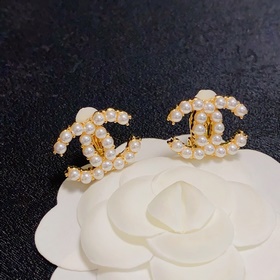 CHANEl маленькие серьги-клипсы в стиле «маленький аромат», не тре