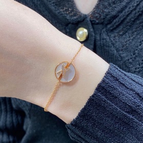Материал： V-Gold. 5140180 Браслет CHAUMET с перекрещенными кругл