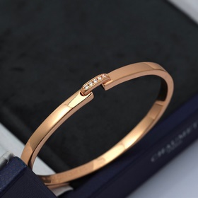 Браслет CHAUMET Простое воплощение модной красоты. Прекрасно смо
