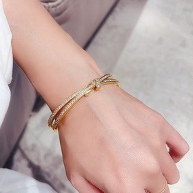 【960】 Браслет Chaumet Простое воплощение модной красоты. Превосх