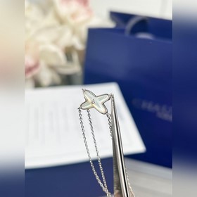 Браслет Chaumet Браслет Chaumet Liens с жемчугом белого цвета явл