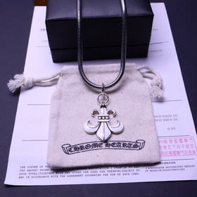 Ожерелье Chrome Hearts с различными узорами неповторимым дизайном