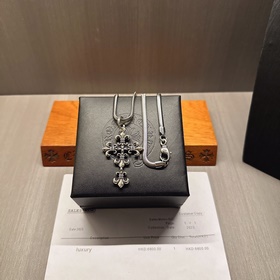 Ожерелье Chrome Hearts, последний тренд, с уникальным дизайном и 