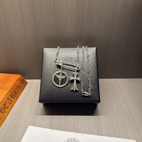 Ожерелье с ретро-брошью Chrome Hearts, последний тренд. Различные