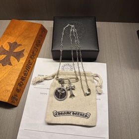 Ожерелье с ретро-брошью Chrome Hearts, последний тренд. Различные