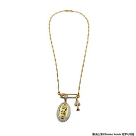 Ожерелье с брошью Chrome Hearts, последний тренд, выглядит очень