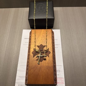 Ожерелье с брошью Chrome Hearts, очень стильное. Новейшая модель 