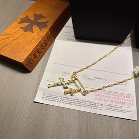 Ожерелье с брошью Chrome Hearts, очень стильное. Новейшая модель 