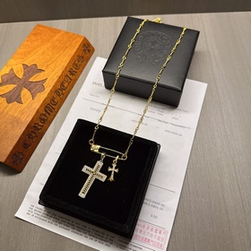 Золотое классическое колье Chrome Hearts с уникальным дизайном и 
