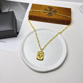 Ожерелье Chrome Hearts с уникальным дизайном и узором, отличающим