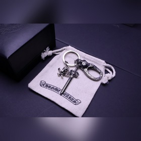 Ключницы с брелоком виде сердца из кожи. Отличное качество изгото