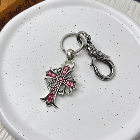 Ключницы с брелоком виде сердца из кожи. Отличное качество изгото