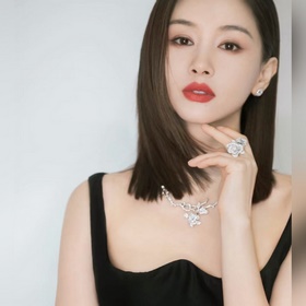 Материал： V-Gold. Код： 678. Кольцо Dior с двумя розами. Коллекция