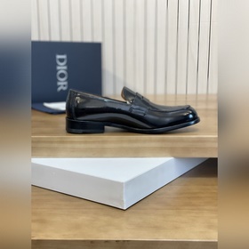 Качество подошвы из натуральной кожи Торговая марка： Dior* «Диор»