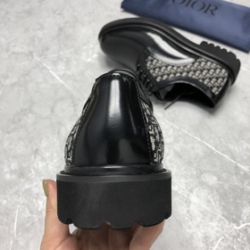 DIOR — Dior EXPLORER Деби-ботинки Dior Explorer, представленные в