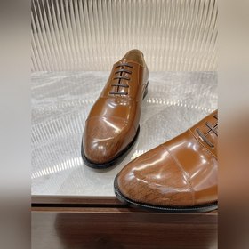 Обувь Dior Timeless Oxford воплощает классическую элегантность. И
