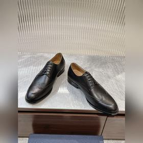 Dior Timeless Derby – это классическая элегантность. Изысканный в