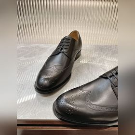 Dior Timeless Derby – это классическая элегантность. Изысканный в