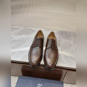 Dior Timeless Derby – это классическая элегантность. Изысканный в
