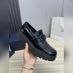 Dior. Мужские кожаные туфли для бизнеса и повседневной носки. Изг