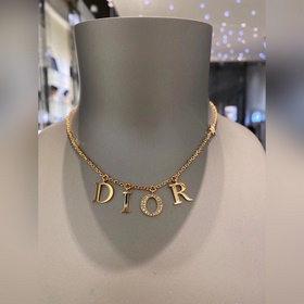 Dior буквальное ожерелье, необыкновенно красивое, романтичное, не