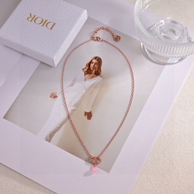 Новая коллекция Dior в продаже. Невероятно красивая, романтичная,