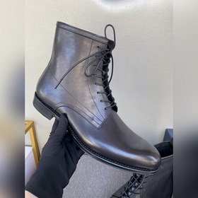 Эксклюзивная новинка осени-зимы： высокие кожаные ботинки Dior в с
