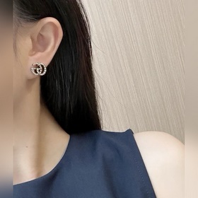 Gucci серьги. Элитные, созданы так, что хочется плакать от красот