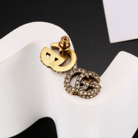 Gucci серьги. Элитные, созданы так, что хочется плакать от красот