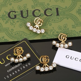 Существует красота под названием GUCCI [Сильный] Серьги GUCCI с д