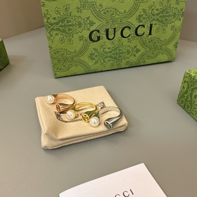 GUCCI Gucci Blondie серия кольцо из смолы с жемчугом. Размеры： бо