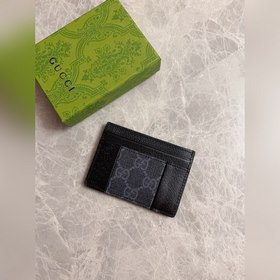 Новейшая модель GG Supreme от Gucci, изготовленная из высококачес