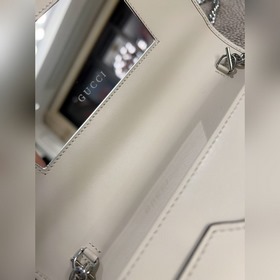 Новейшая сумка Gucci с цепочкой, изготовленная на оригинальном за