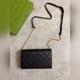 Новая серия GG Emblem с ультрамягким тиснением цвета лайк и цепоч
