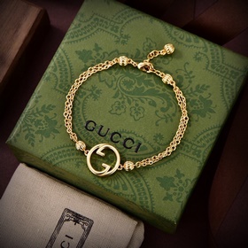 Новая модель браслета Gucci 2025. Модный аксессуар, который отлич
