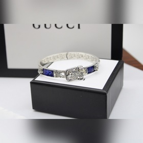 Браслет Gucci с застежкой виде головы тигра Внутренний диаметр： 5